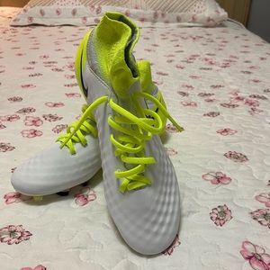 Nike magista soccer cleats